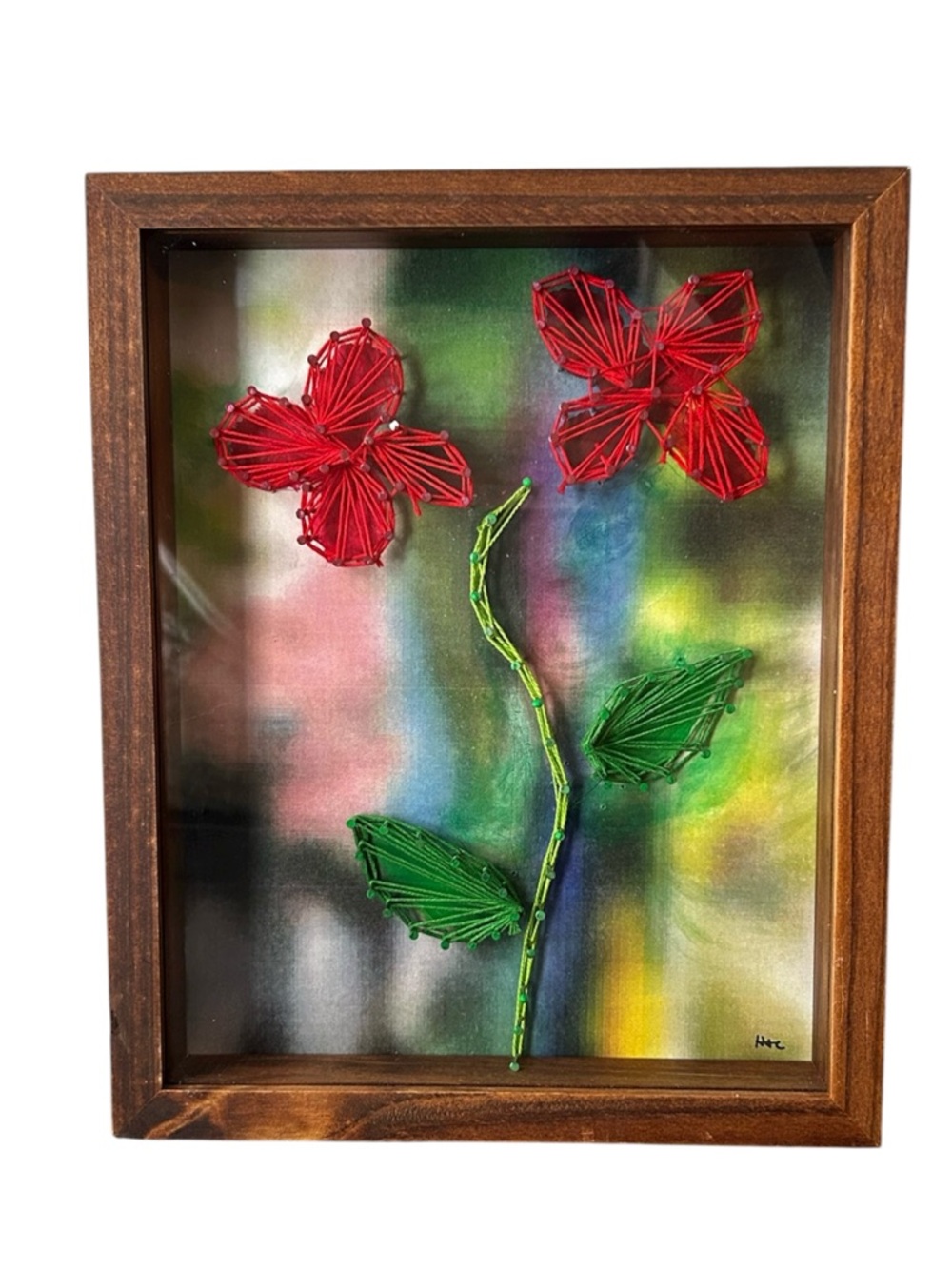 Hand Crafted Red Green Cottagecore String Nail Art Flowers Shadow Box